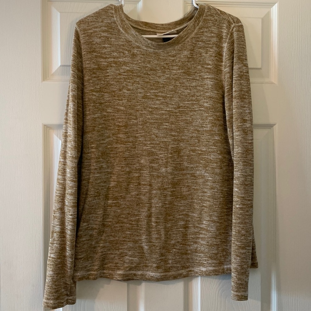 Universal Threads sweater, size L. Comfortable!